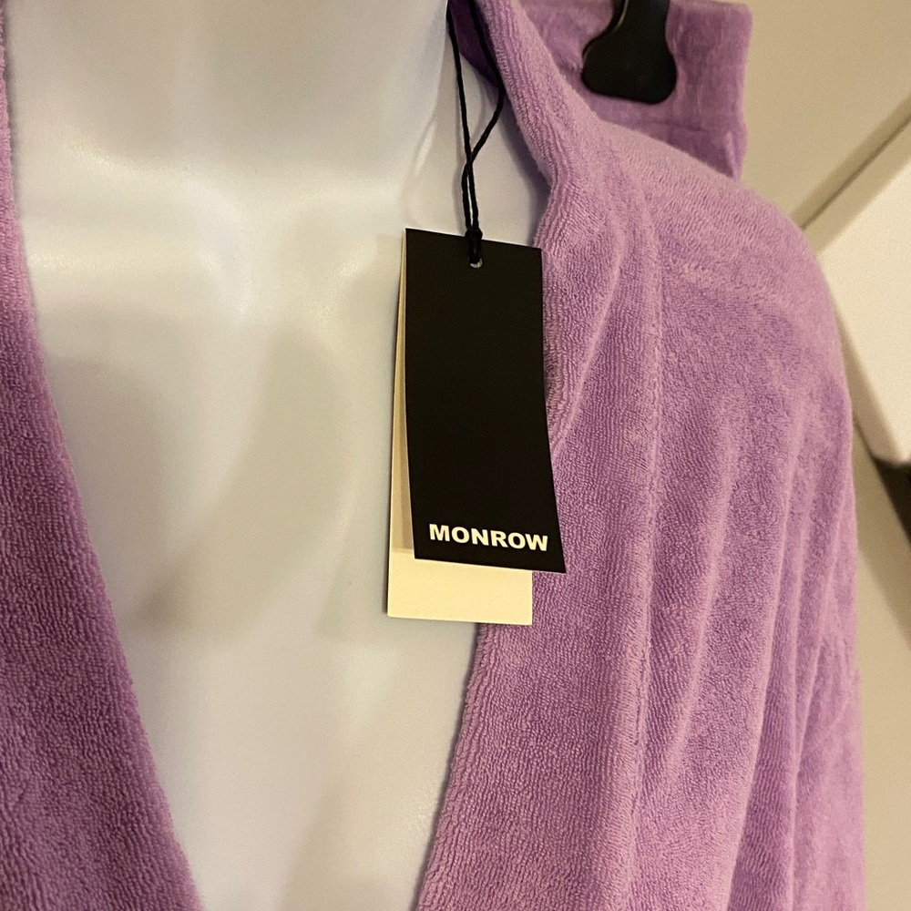 Monrow Robe & Lounge Pants Set - Picture 2 of 12